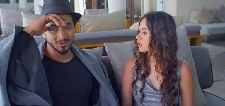 एयरोप्लेन Aeroplane Song Lyrics Hindi - Vibhor Parashar