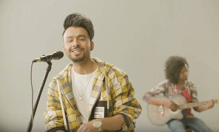 Tum Jaisi Ho Song Lyrics Hindi (2020) – Tony Kakkar | Updated 2024 तुम जैसी हो Tum Jaisi Ho Song Lyrics Hindi – Tony Kakkar