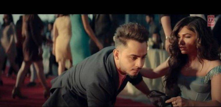 नाम Naam Song Lyrics In Hindi - Tulsi Kumar & Millind Gaba