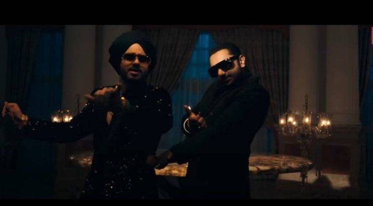 बिल्लो तू अग्ग Billo Tu Agg Song Lyrics Hindi - Yo Yo Honey Singh